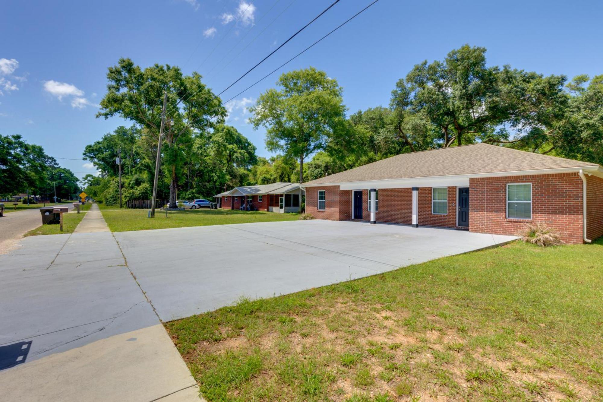 شقة Dog-Friendly Pensacola Duplex About 7 Mi To Downtown المظهر الخارجي الصورة
