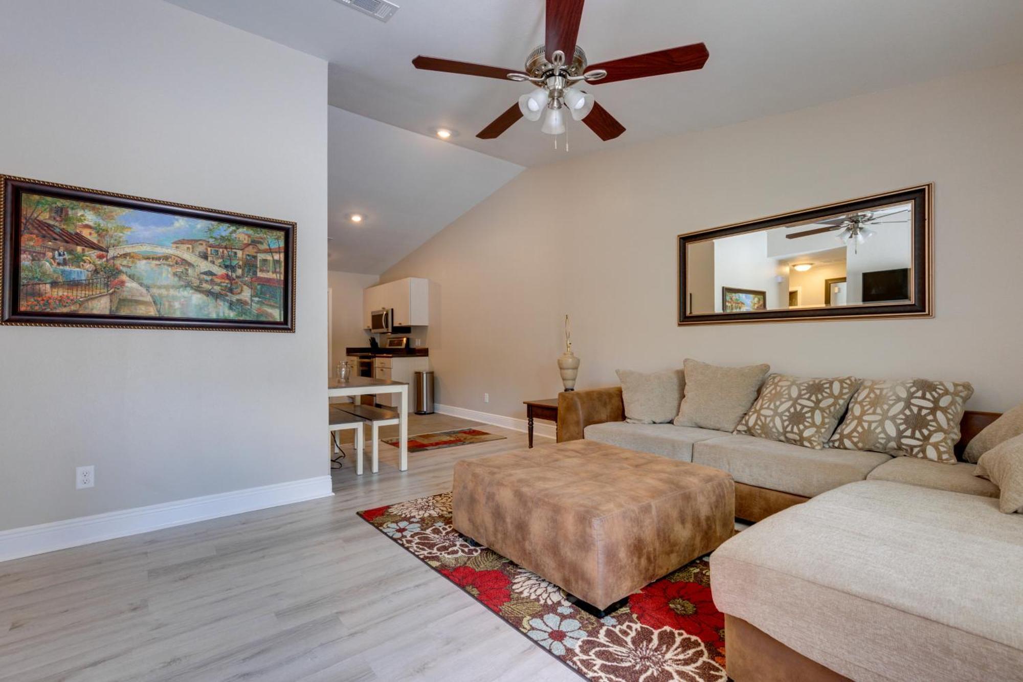 شقة Dog-Friendly Pensacola Duplex About 7 Mi To Downtown المظهر الخارجي الصورة