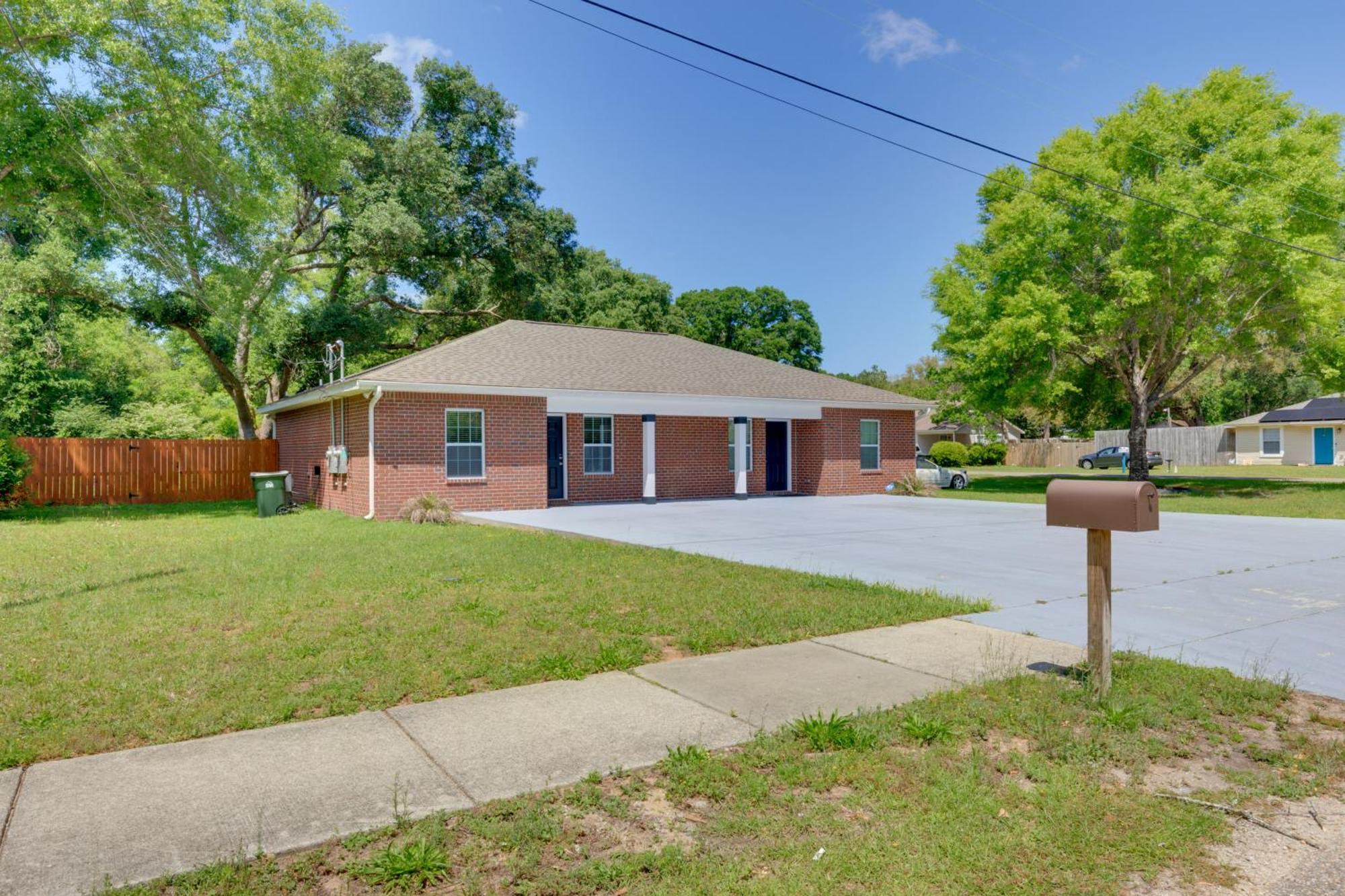 شقة Dog-Friendly Pensacola Duplex About 7 Mi To Downtown المظهر الخارجي الصورة